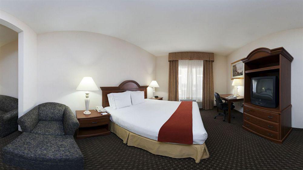 Holiday Inn Express Hotel & Suites Marion By Ihg Exterior foto