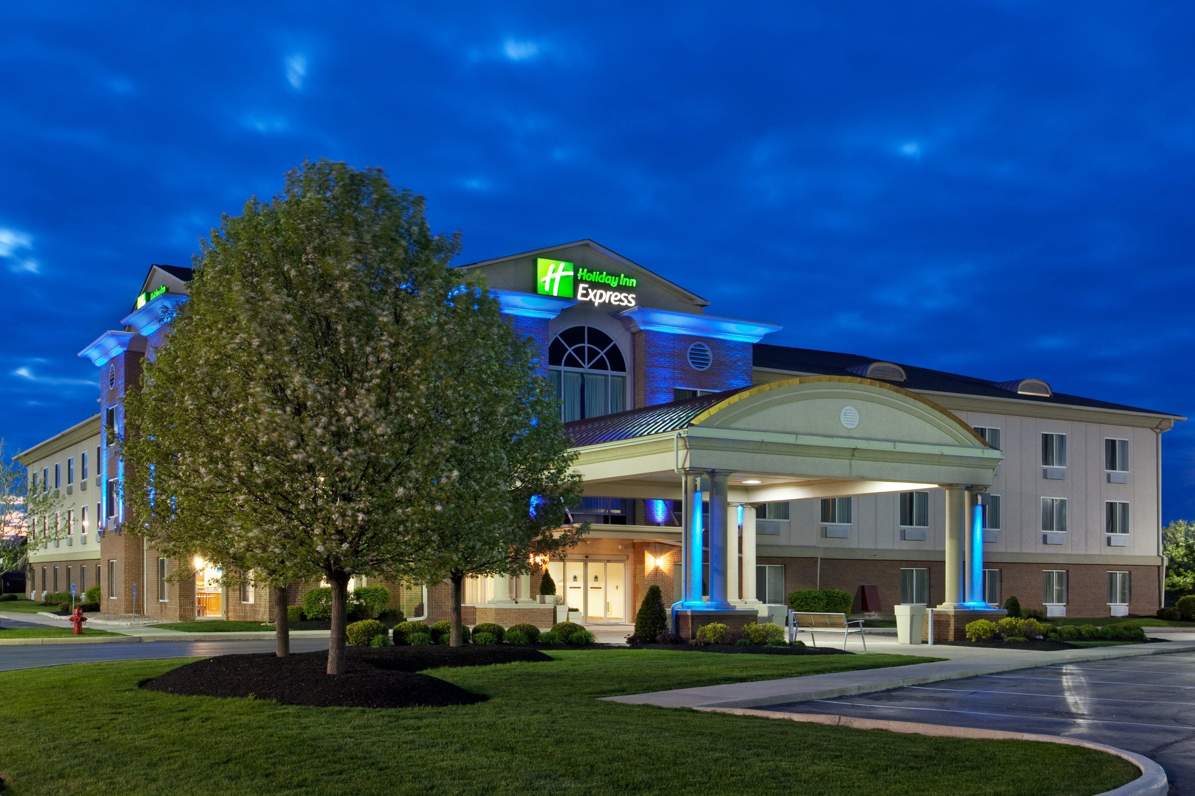 Holiday Inn Express Hotel & Suites Marion By Ihg Exterior foto