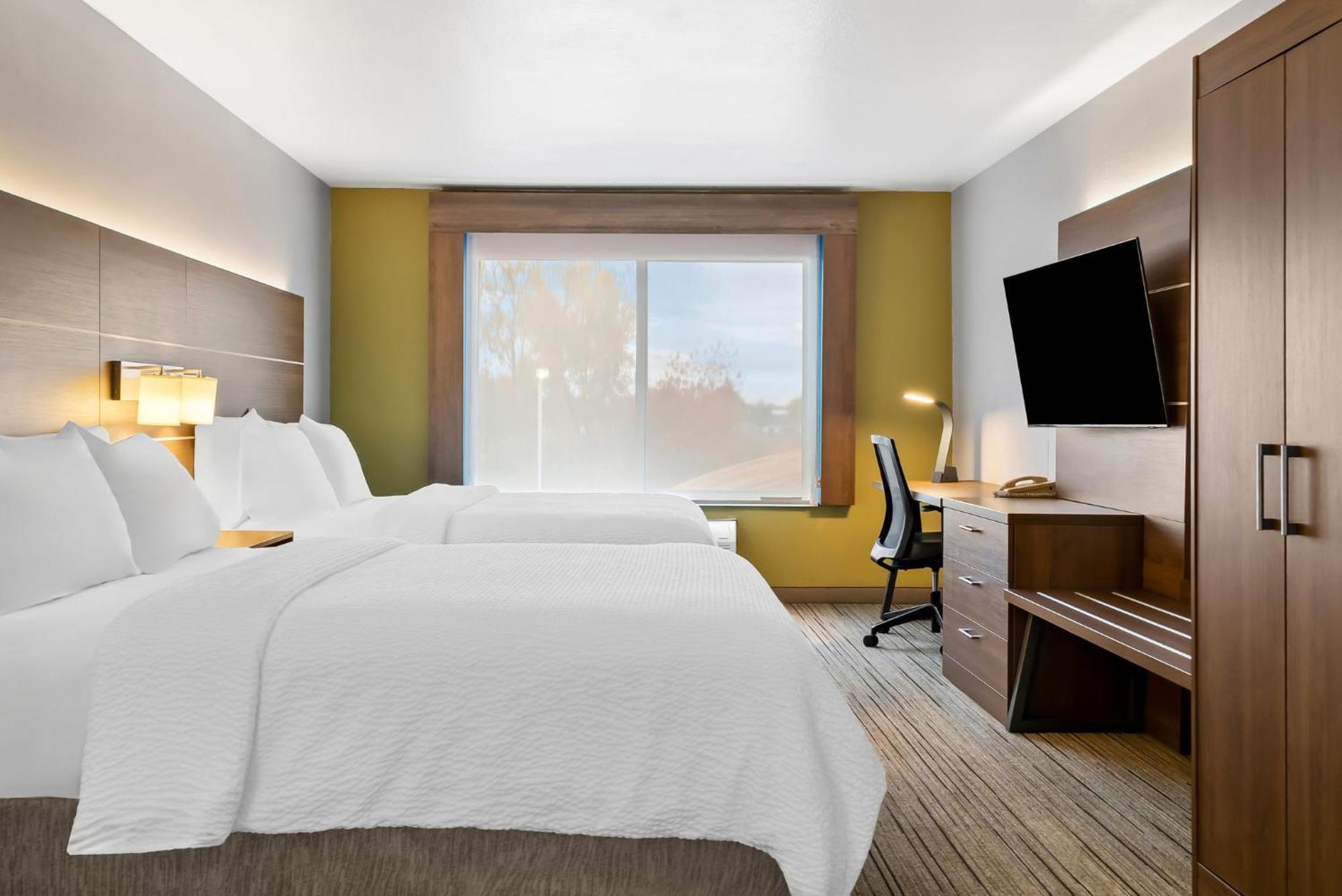 Holiday Inn Express Hotel & Suites Marion By Ihg Exterior foto